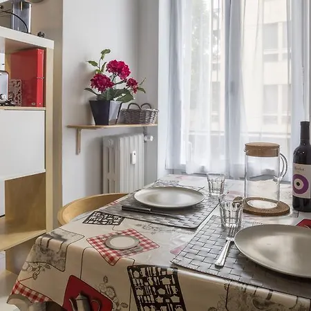 Hintown Navigli Lovers Apartment *