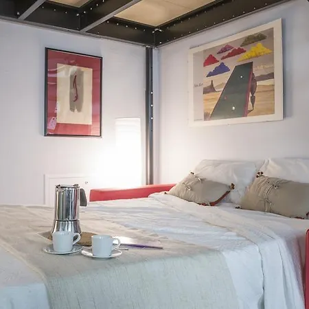 Hintown Navigli Lovers Apartment *