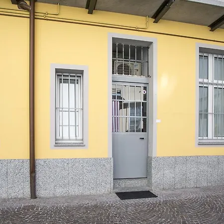 Hintown Navigli Lovers Apartment Milan